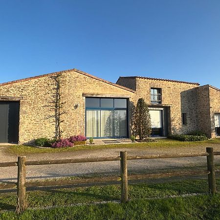 Chambres D'Hotes Les Laitieres Beaurepaire  Exteriér fotografie
