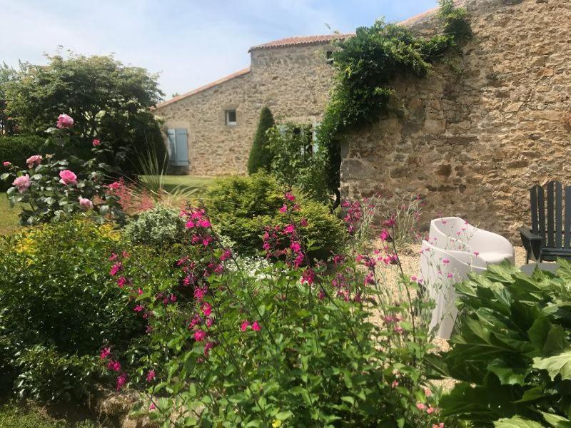 Chambres D'Hotes Les Laitieres Beaurepaire  Exteriér fotografie